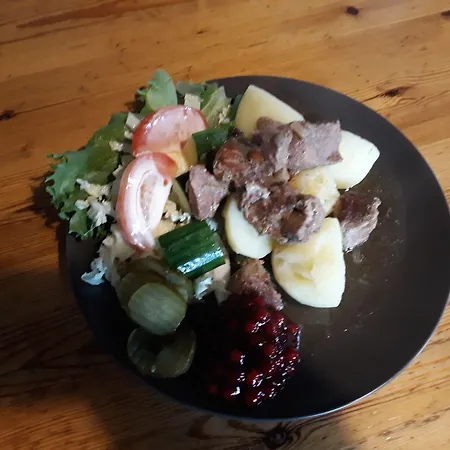 Herajaerven Retkeilykeskus - Kiviniemi ホテル *